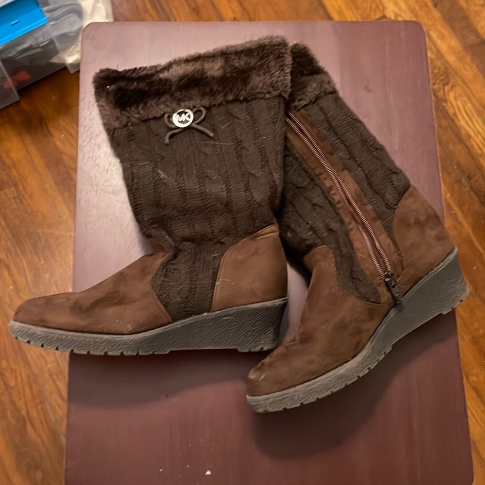 Winter boots